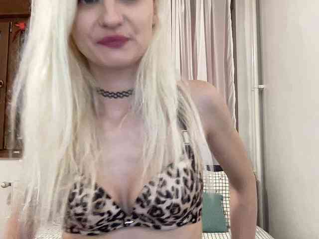 OnikaLove webcam