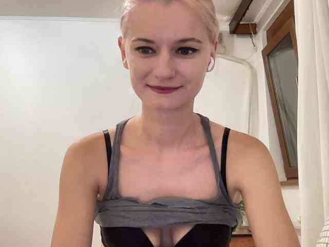 online sex chatroom OnikaLove