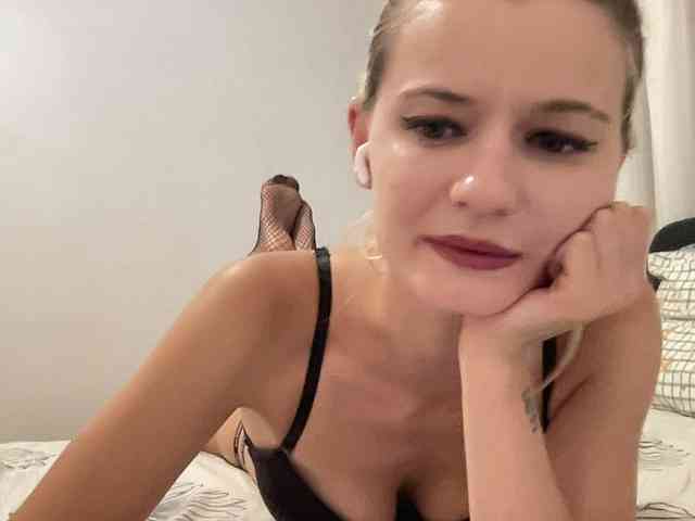 OnikaLove Sex Cam Show