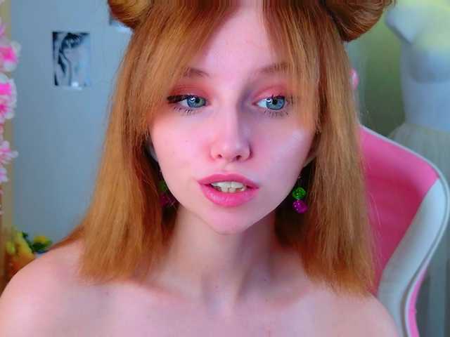 b4by-lol1's BongaCams show and profile