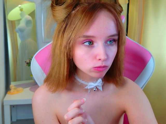 b4by-lol1's BongaCams show and profile
