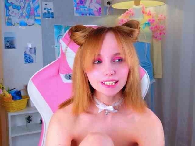 Ce modèle est en direct maintenant. b4by-lol1