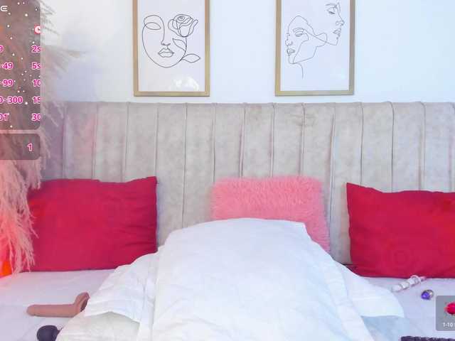 mia-lourence live cam on BongaCams