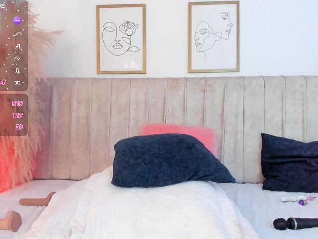 mia-lourence live sex show