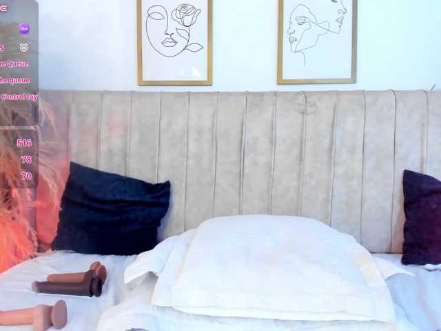 mia-lourence live cam preview