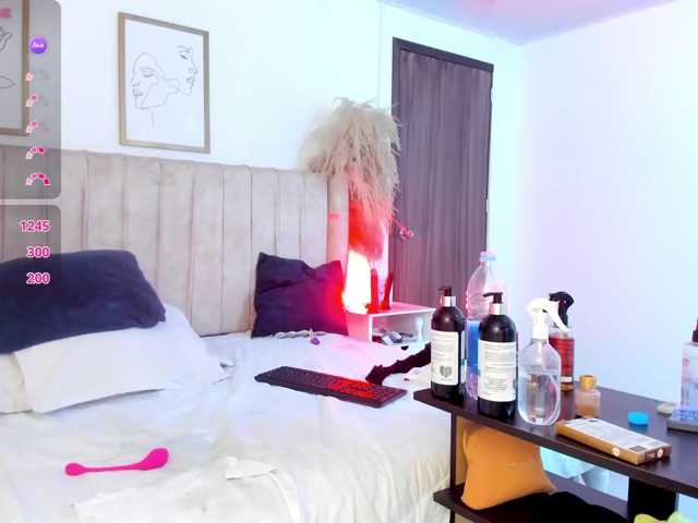 mia-lourence, en directo ahora en BongaCams