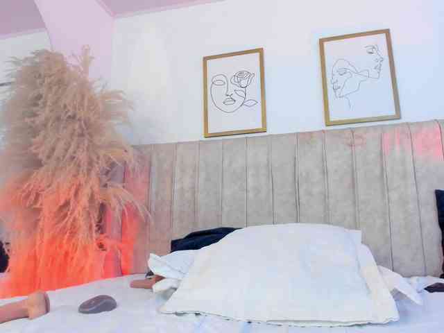 mia-lourence webcam