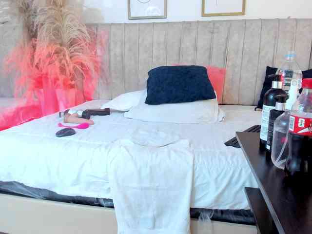 mia-lourence webcam