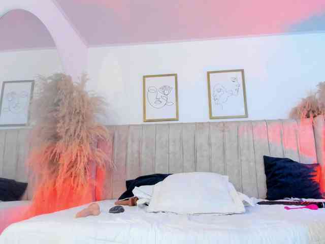 mia-lourence webcam