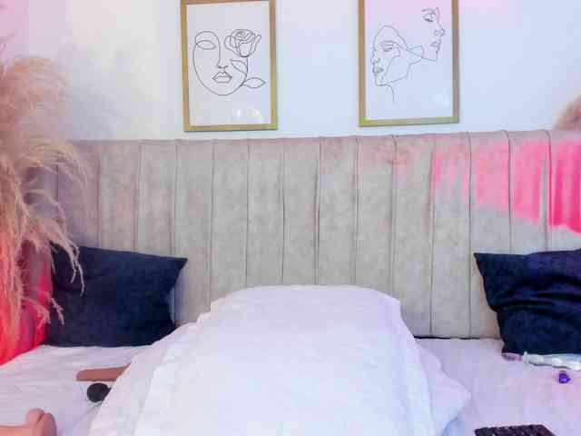 mia-lourence webcam