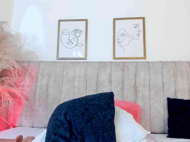 mia-lourence webcam