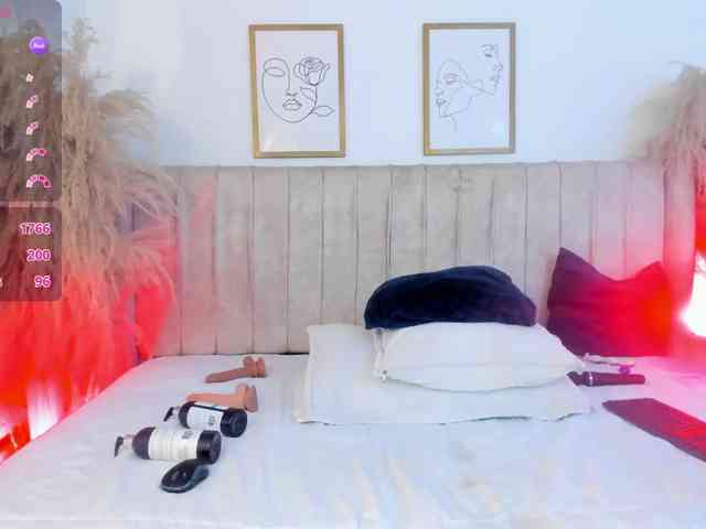 mia-lourence webcam