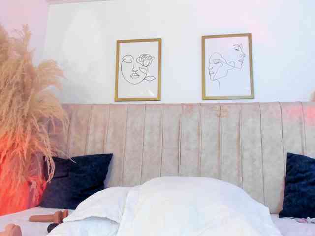 mia-lourence webcam