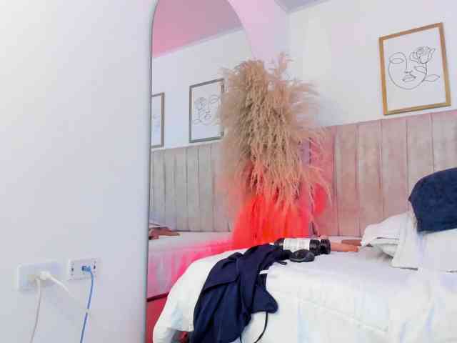 mia-lourence webcam