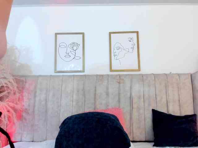 mia-lourence webcam
