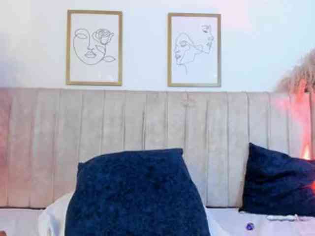 mia-lourence webcam
