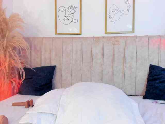 mia-lourence webcam
