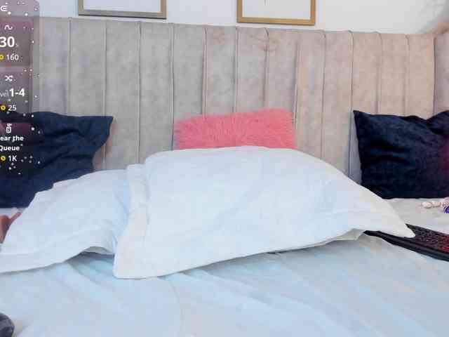 mia-lourence webcam