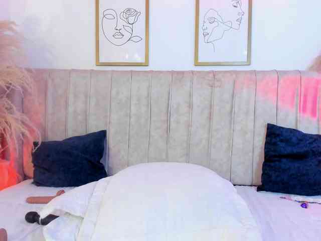 mia-lourence webcam
