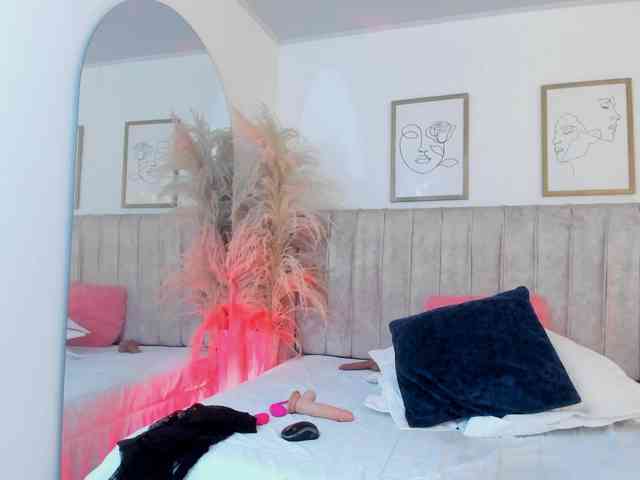 mia-lourence webcam