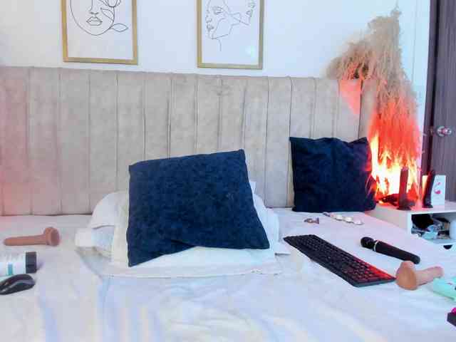 mia-lourence webcam