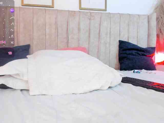 mia-lourence webcam