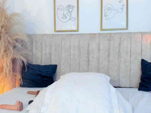 mia-lourence webcam