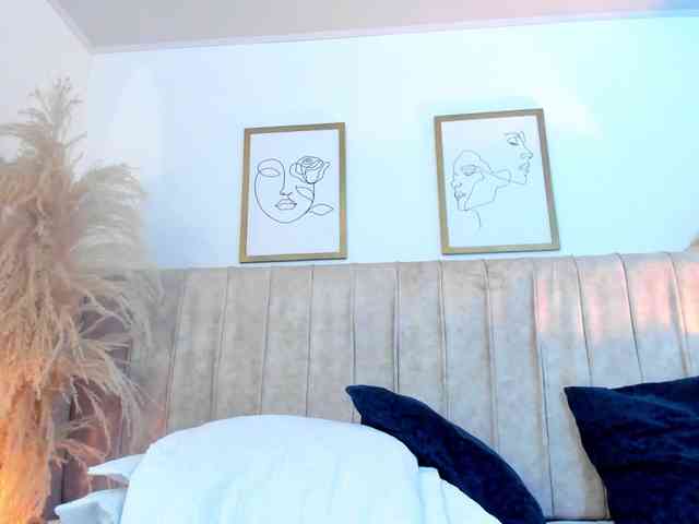 mia-lourence webcam