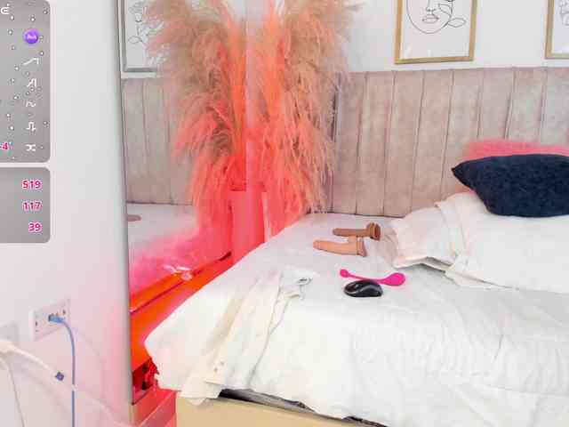 mia-lourence webcam