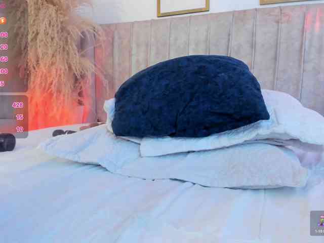 mia-lourence webcam