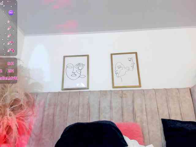 mia-lourence mia-lourence