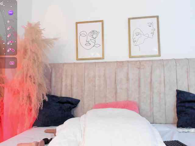 mia-lourence webcam