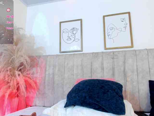 mia-lourence webcam