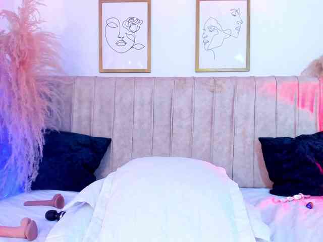 mia-lourence webcam