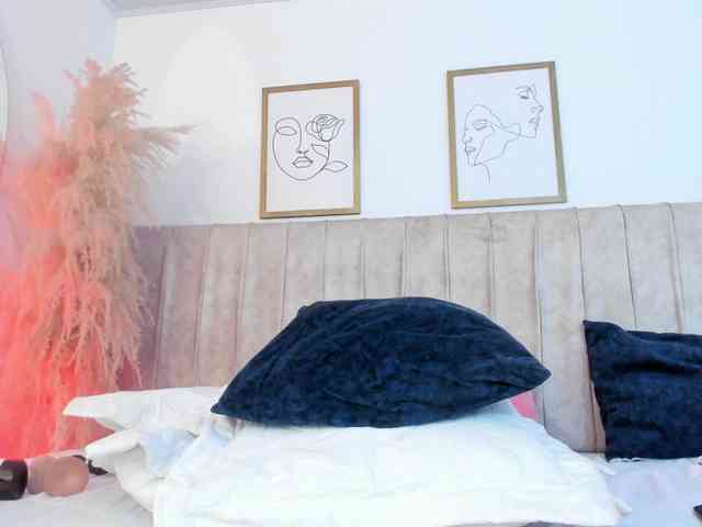 mia-lourence webcam