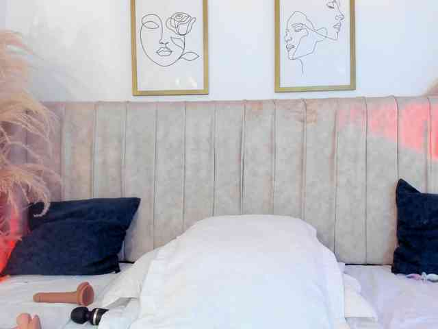 mia-lourence webcam