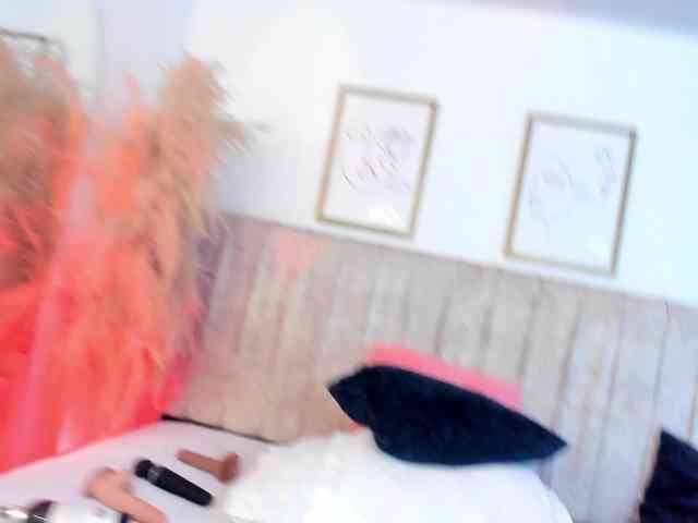 mia-lourence webcam