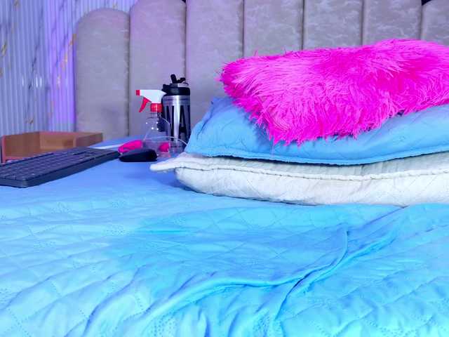violetta-london live cam on BongaCams