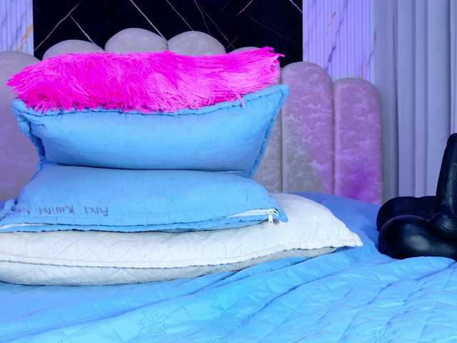 violetta-london live cam on BongaCams