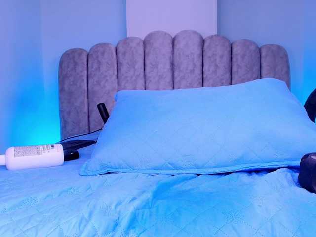 violetta-london's BongaCams show and profile