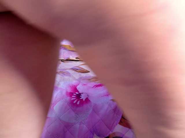 violetta-london live cam on BongaCams