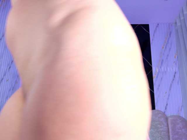 violetta-london live cam on BongaCams