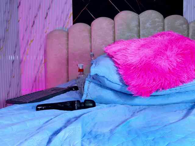 violetta-london Live Webcam on BongaCams