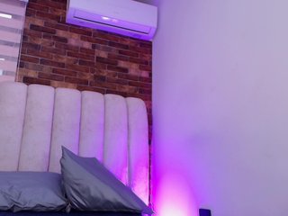 tinkerbell- Porn Show