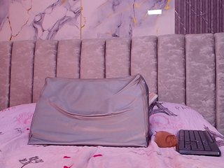tinkerbell- Porn Show