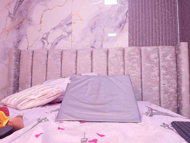 tinkerbell-, en vivo ahora en BongaCams