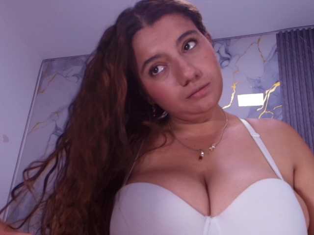 tinkerbell- live cam on BongaCams
