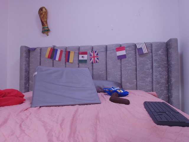tinkerbell- live cam on BongaCams