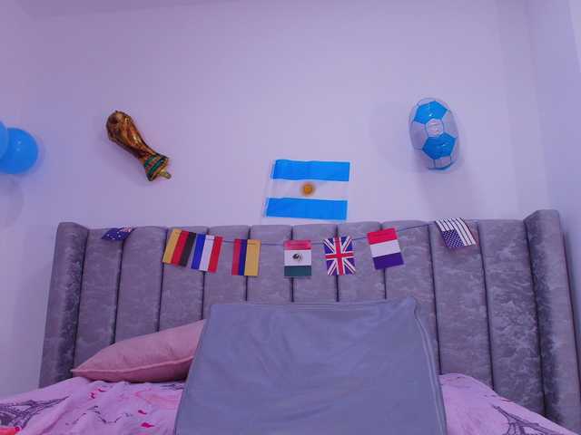 tinkerbell- live cam on BongaCams