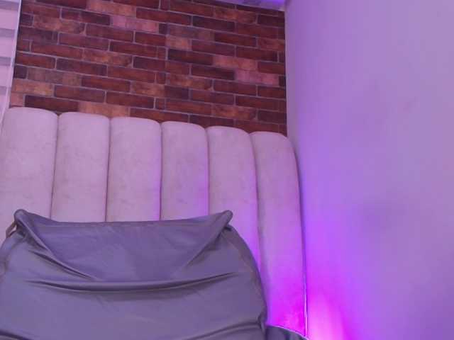 tinkerbell-'s BongaCams show and profile